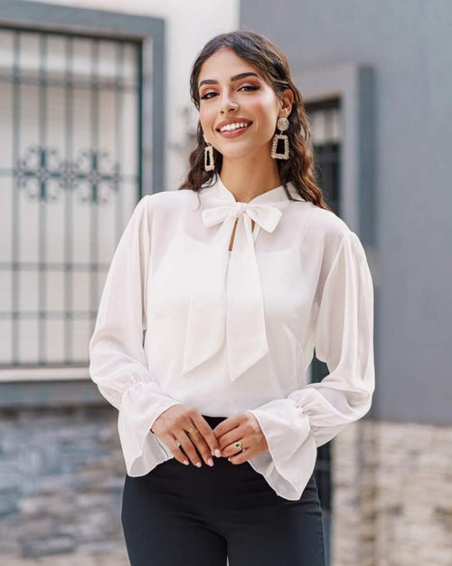CHEMISE À NOEUD