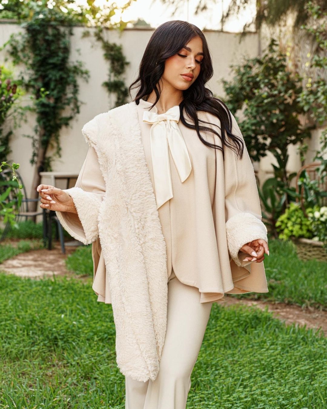 Cape en cachemire à nœud