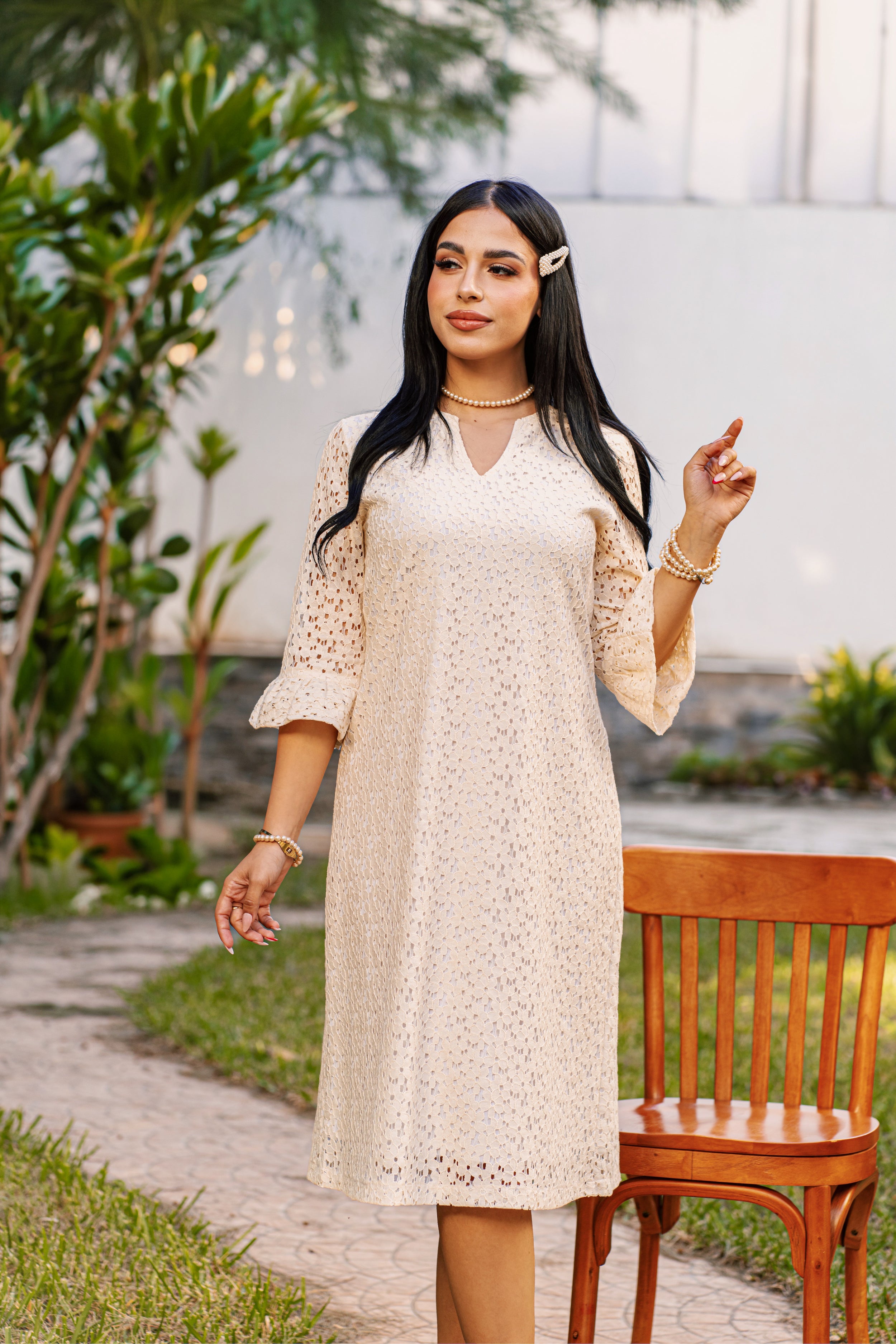 ROBE EN DENTELLE BRODÉE